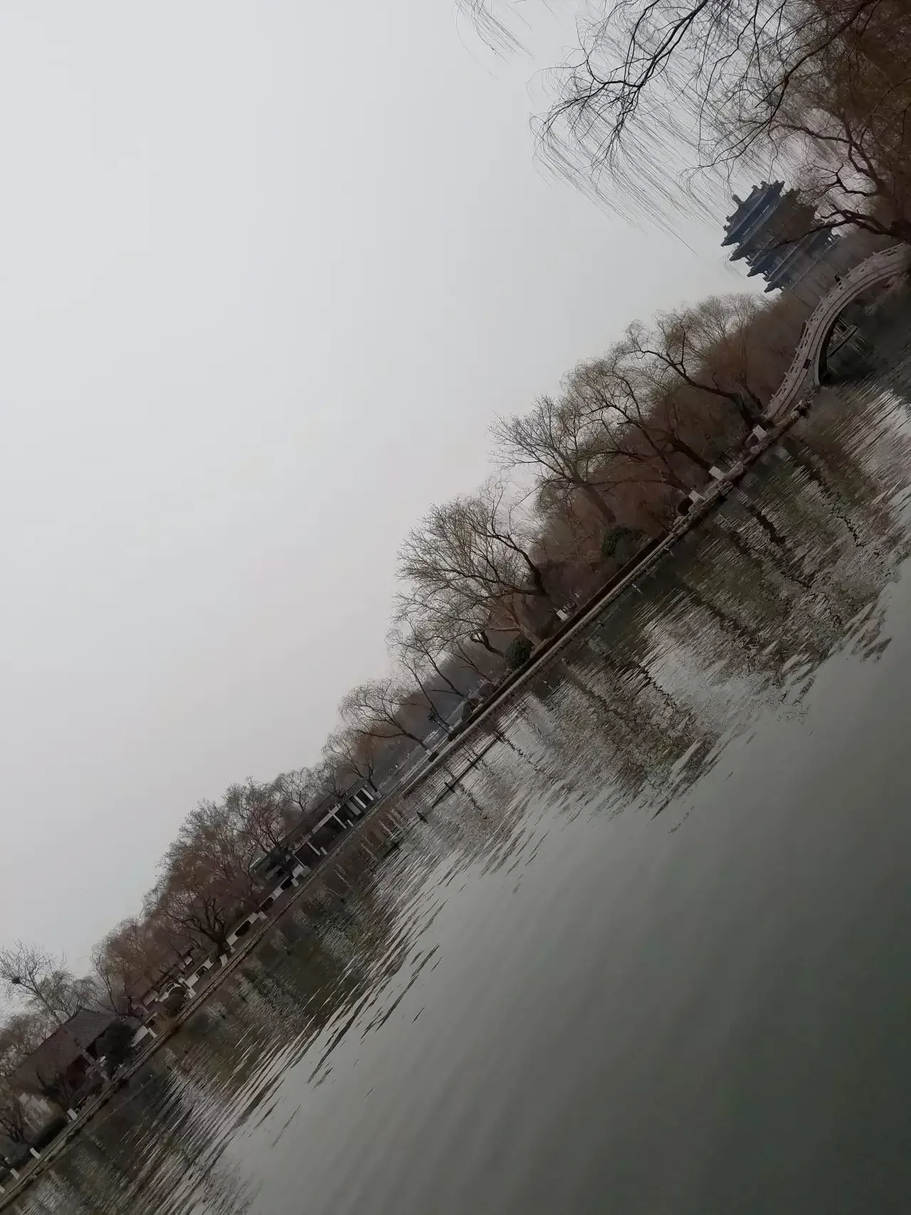 大明湖